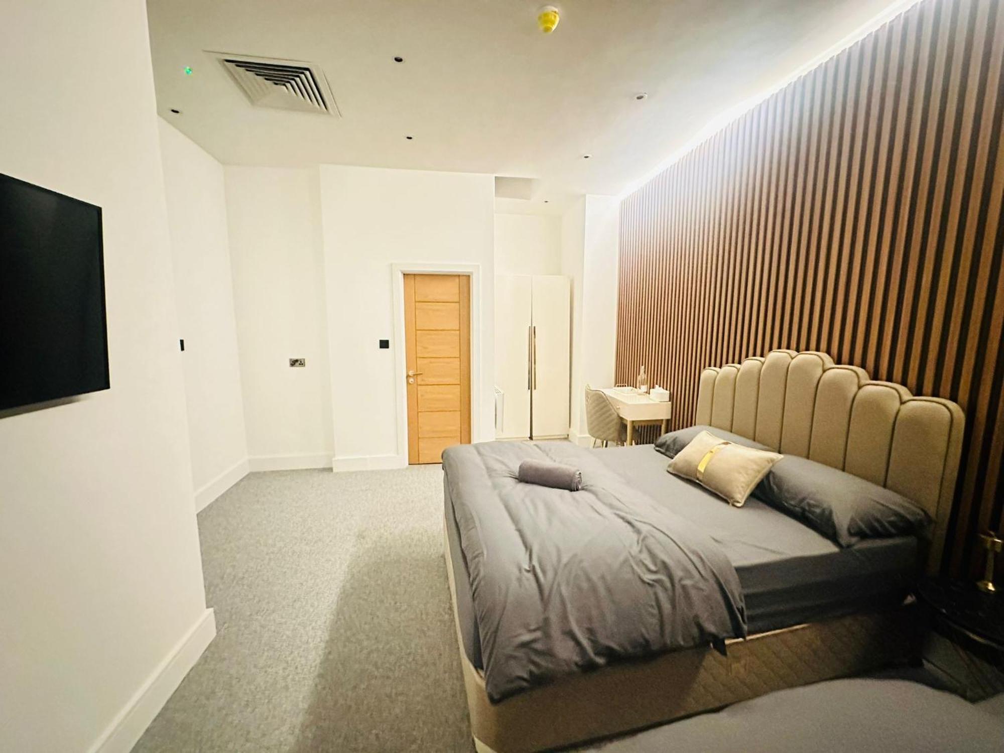 Hotel 64 Londra